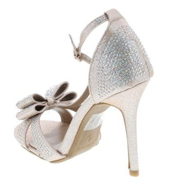 Size 6.5 Wedding Shoes - Color Champagne - 3 Inch Heel - Open Toe Shoes With Bow - Picture 2 of 7